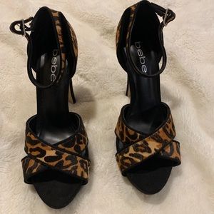 Bebe animal print Calf Hair platform heels size 7.